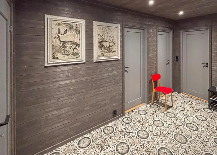 3 Bedroom Cozy In Semesterbostad Rendalen